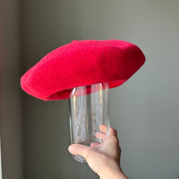 Red Wool Beret Hat Vintage Betmar - Picture 4 of 16